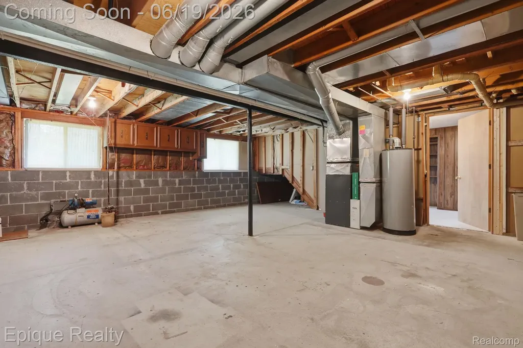 51600 Shelby Road Shelby Charter Township MI 48316