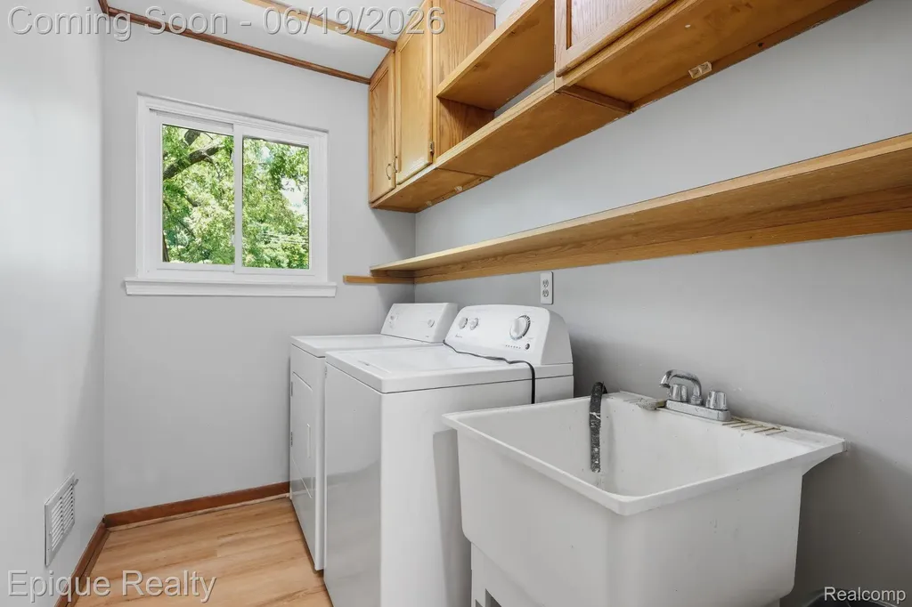 51600 Shelby Road Shelby Charter Township MI 48316