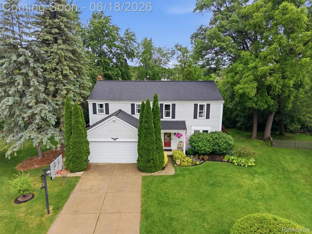 2600 Millcrest Court Orion Charter Township MI 48360