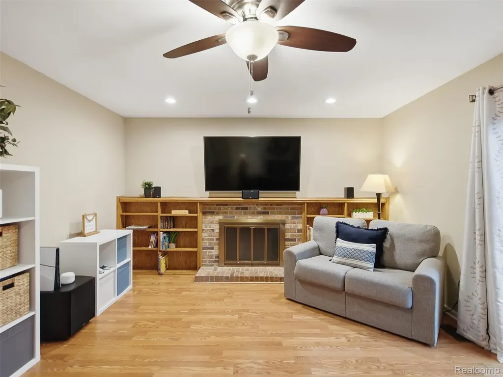 2600 Millcrest Court Orion Charter Township MI 48360