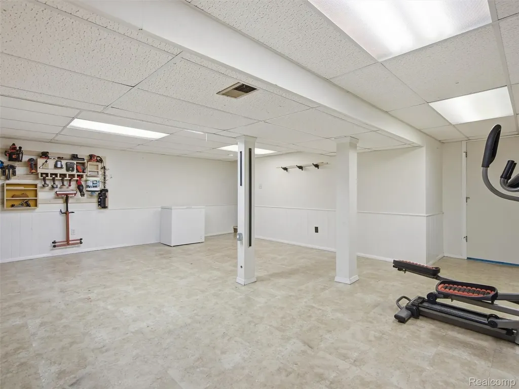 2600 Millcrest Court Orion Charter Township MI 48360