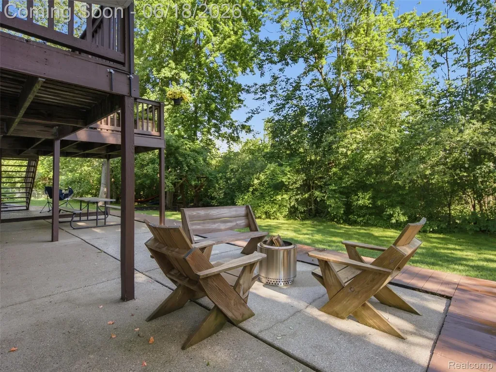2600 Millcrest Court Orion Charter Township MI 48360