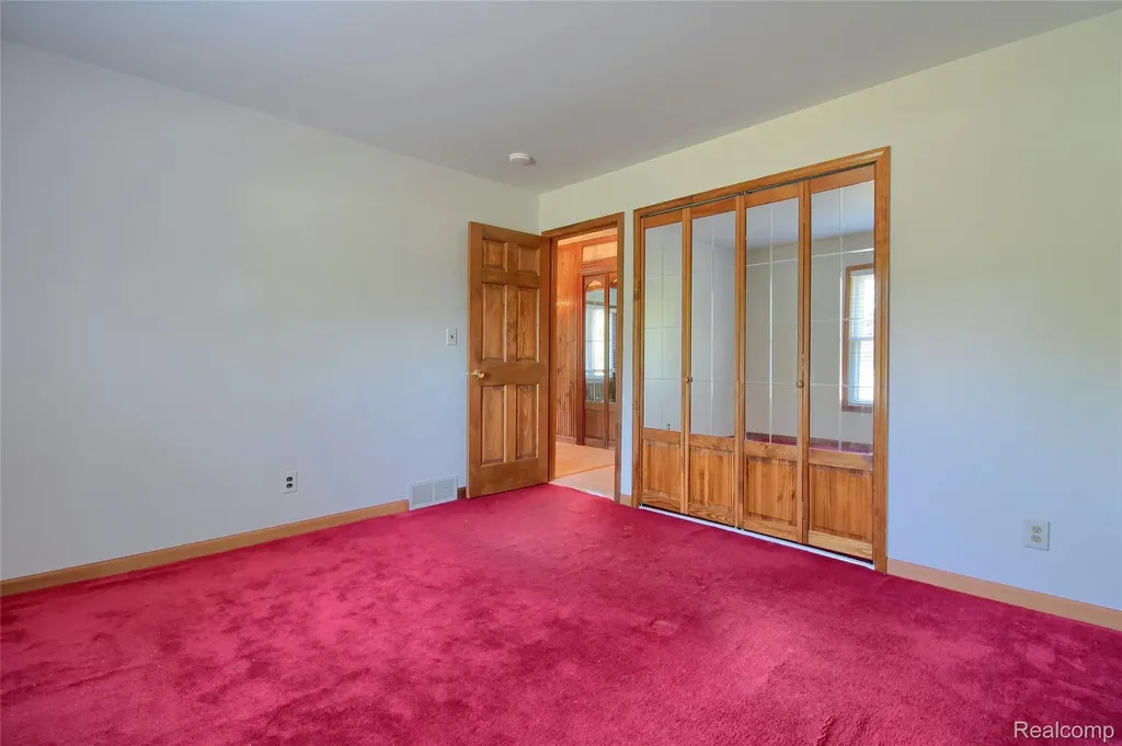 21515 Huron River Drive Huron Charter Township MI 48164