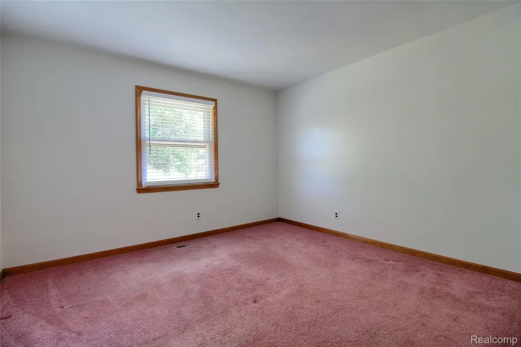 21515 Huron River Drive Huron Charter Township MI 48164