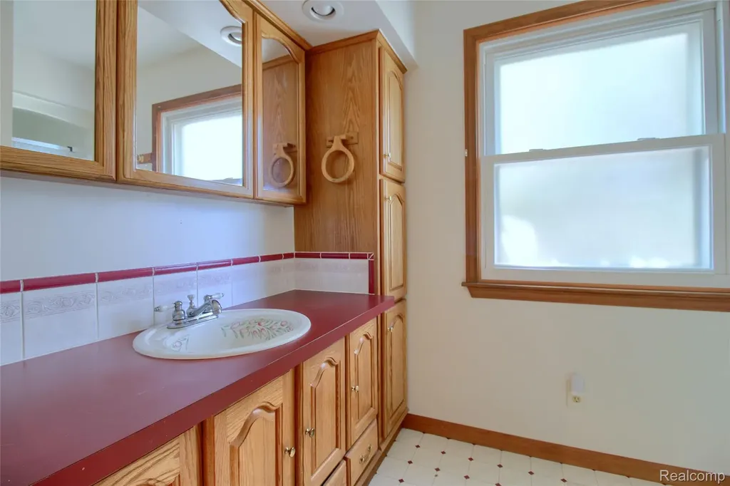21515 Huron River Drive Huron Charter Township MI 48164