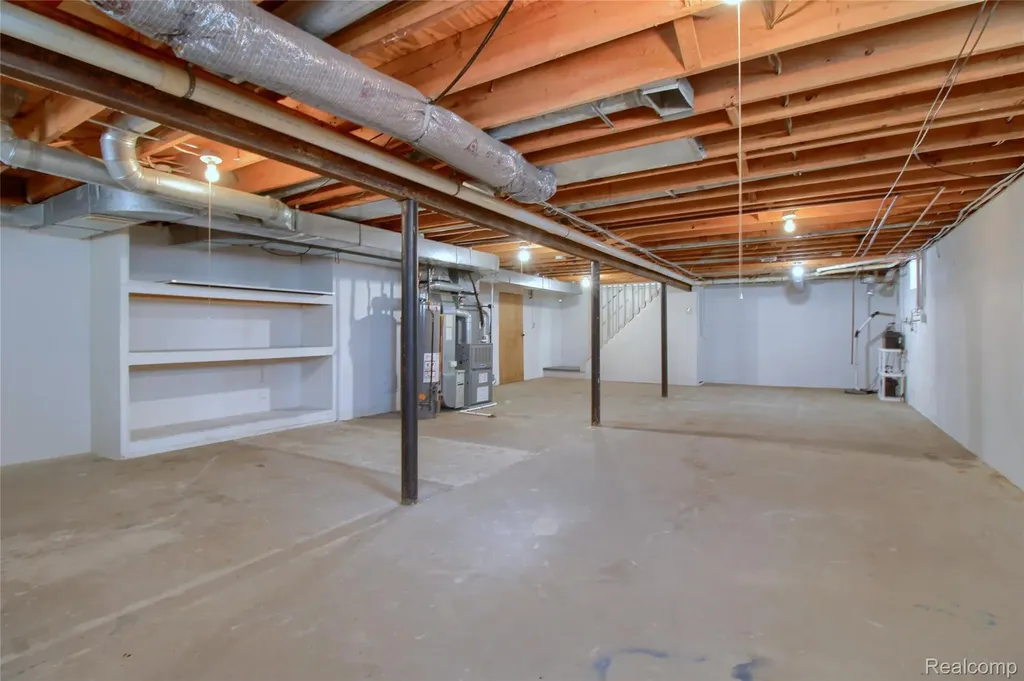 21515 Huron River Drive Huron Charter Township MI 48164