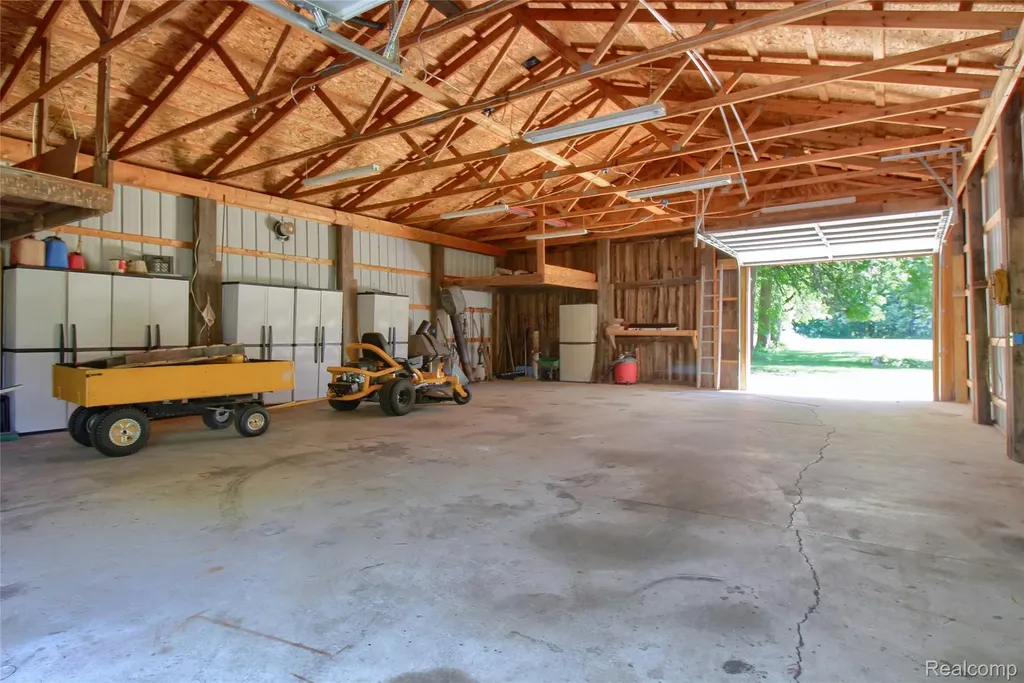 21515 Huron River Drive Huron Charter Township MI 48164