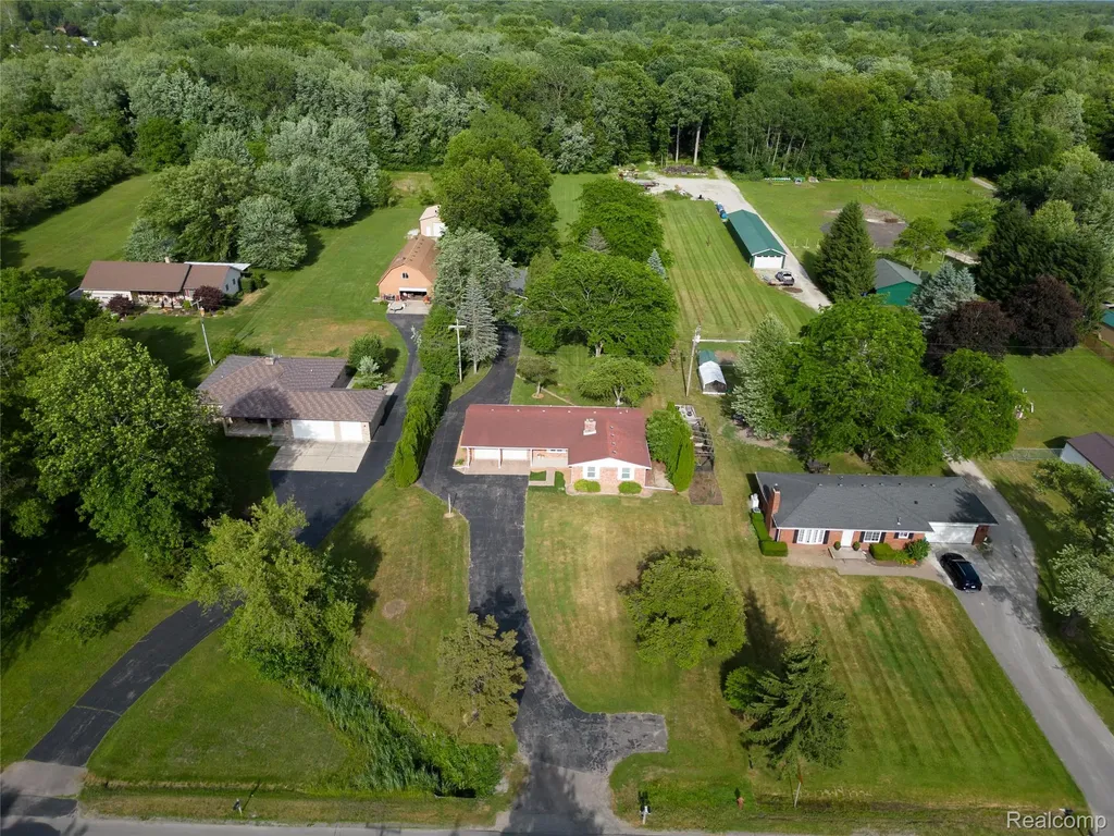 21515 Huron River Drive Huron Charter Township MI 48164