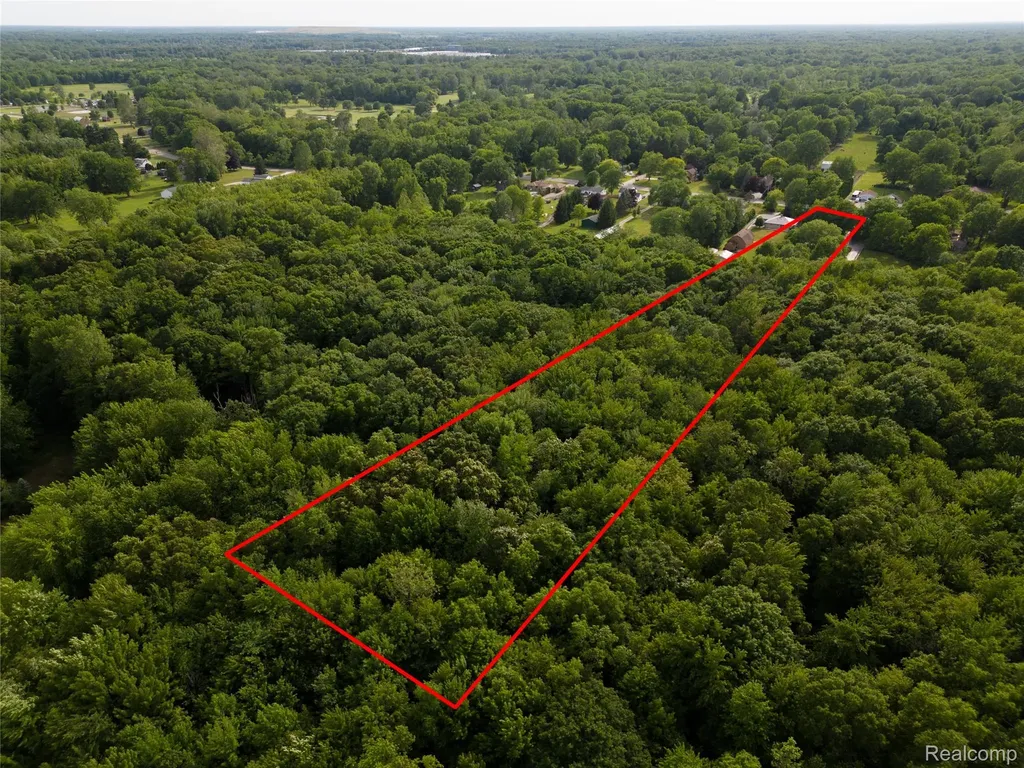 21515 Huron River Drive Huron Charter Township MI 48164