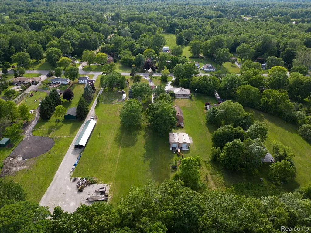 21515 Huron River Drive Huron Charter Township MI 48164