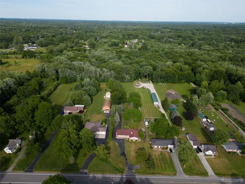 21515 Huron River Drive Huron Charter Township MI 48164
