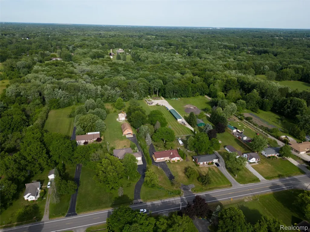 21515 Huron River Drive Huron Charter Township MI 48164