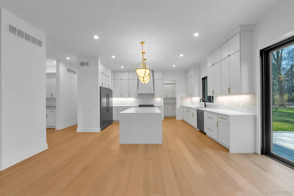 4546 Niagara Lane Bloomfield Hills City MI 48301