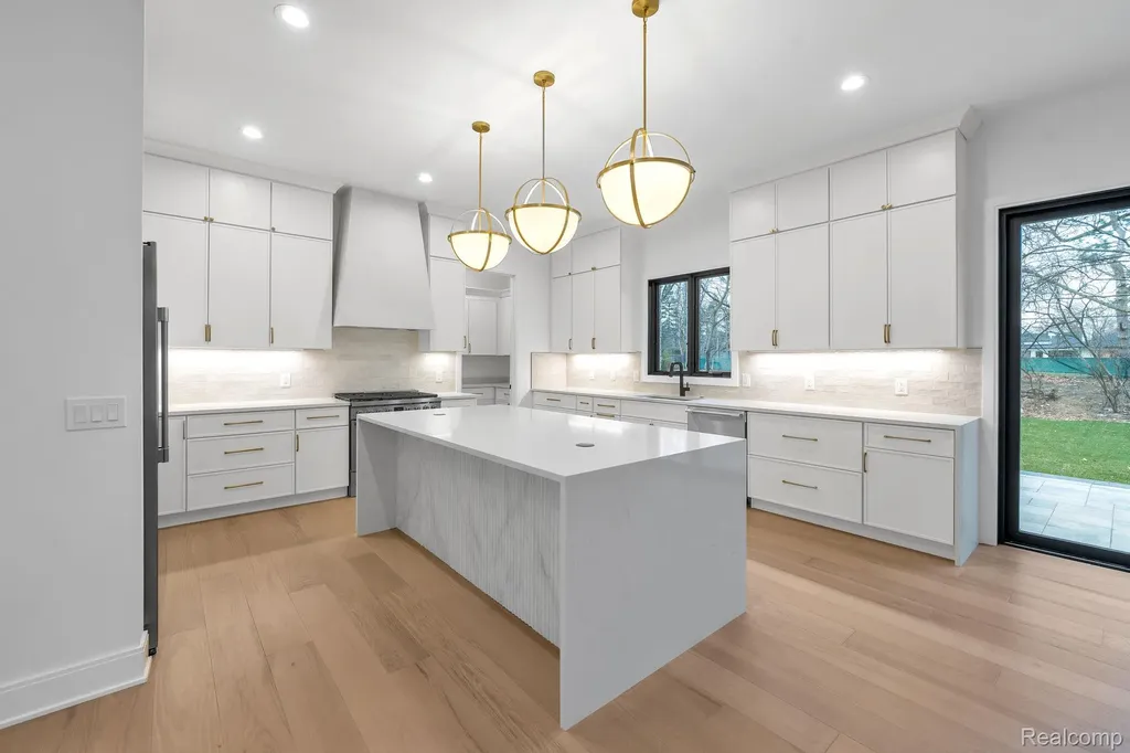4546 Niagara Lane Bloomfield Hills City MI 48301