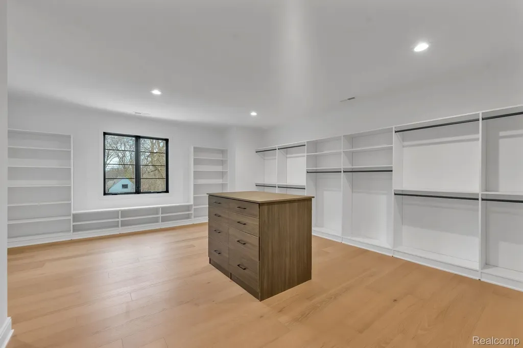 4546 Niagara Lane Bloomfield Hills City MI 48301