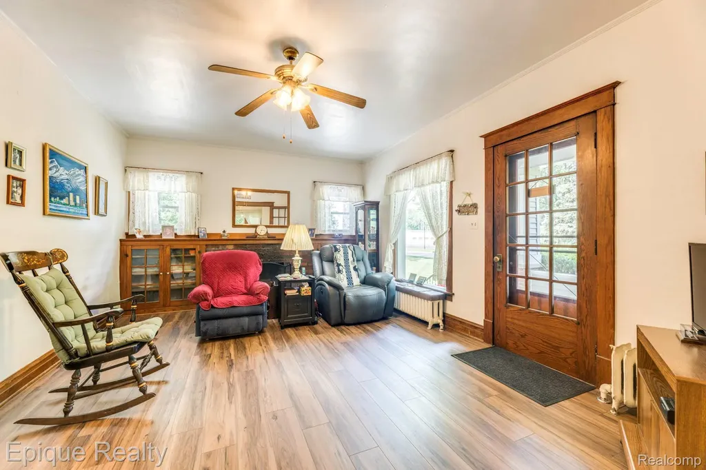 279 N Howard Avenue Sanilac Township MI 48422