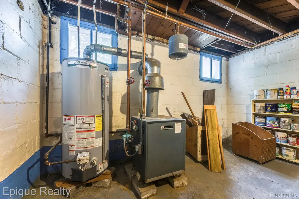 279 N Howard Avenue Sanilac Township MI 48422