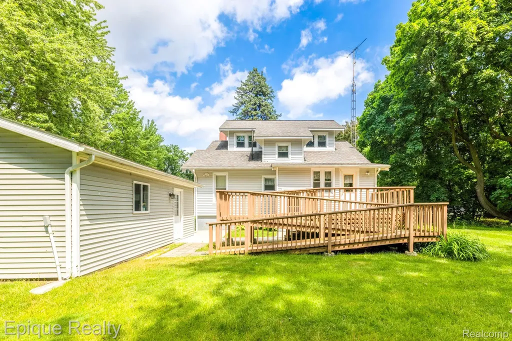 279 N Howard Avenue Sanilac Township MI 48422