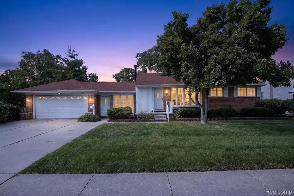32740 Alvin Street Garden City City MI 48135