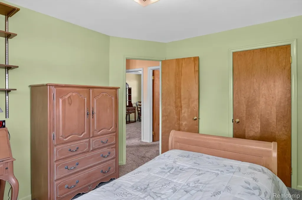 32740 Alvin Street Garden City City MI 48135