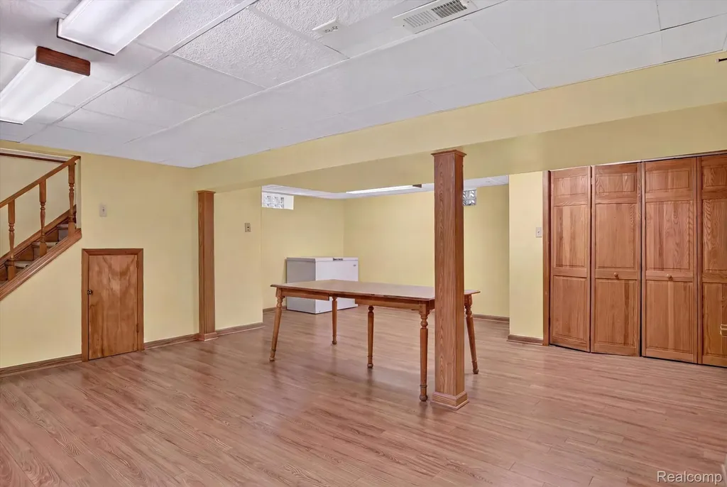 32740 Alvin Street Garden City City MI 48135
