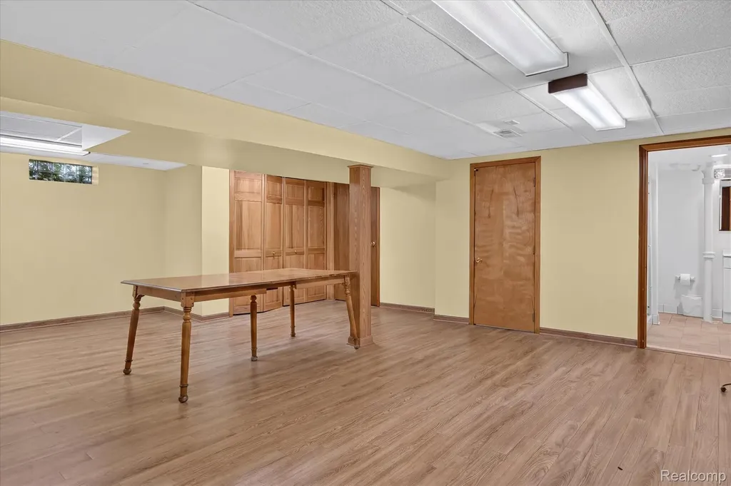 32740 Alvin Street Garden City City MI 48135