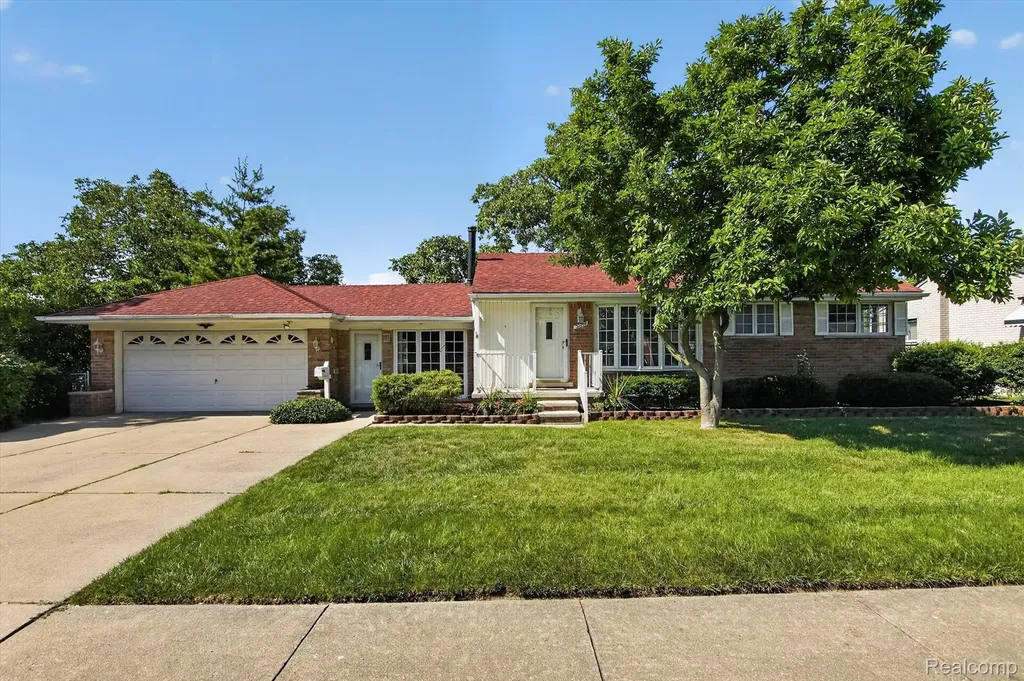 32740 Alvin Street Garden City City MI 48135
