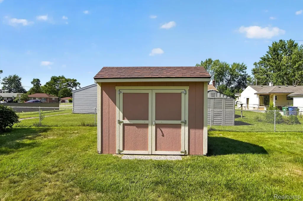 32740 Alvin Street Garden City City MI 48135