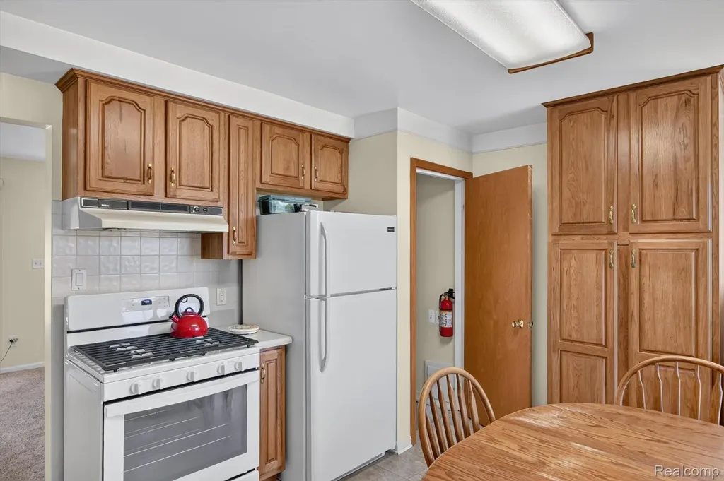 32740 Alvin Street Garden City City MI 48135