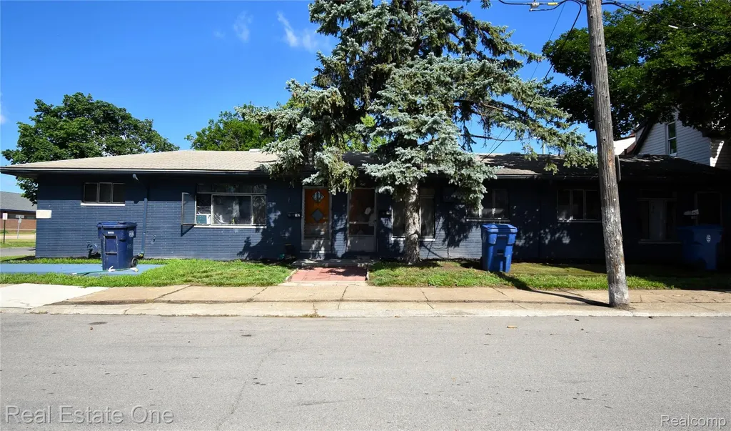 162 Burke Street River Rouge City MI 48218