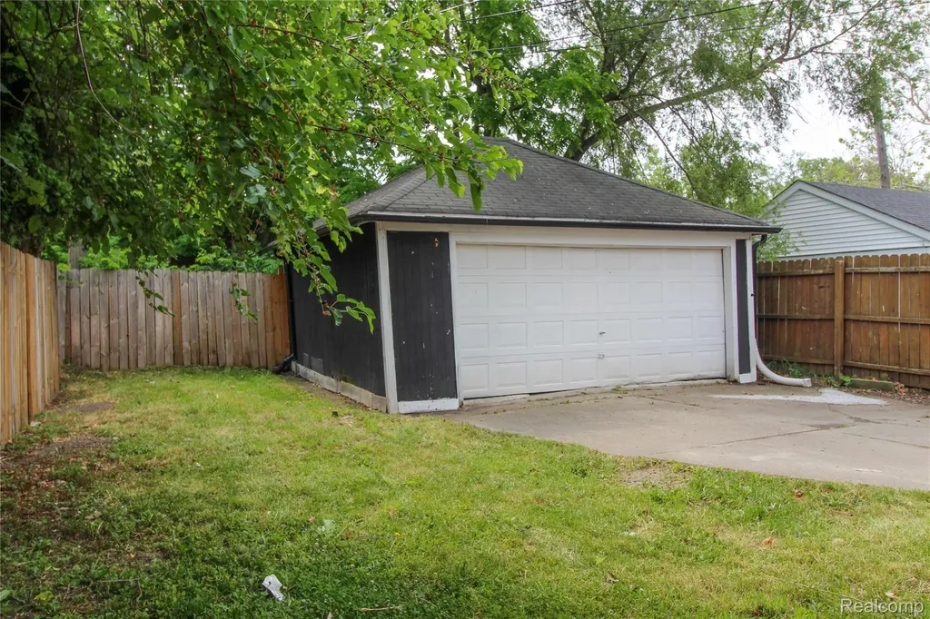 10310 Wayburn Street Detroit City MI 48224