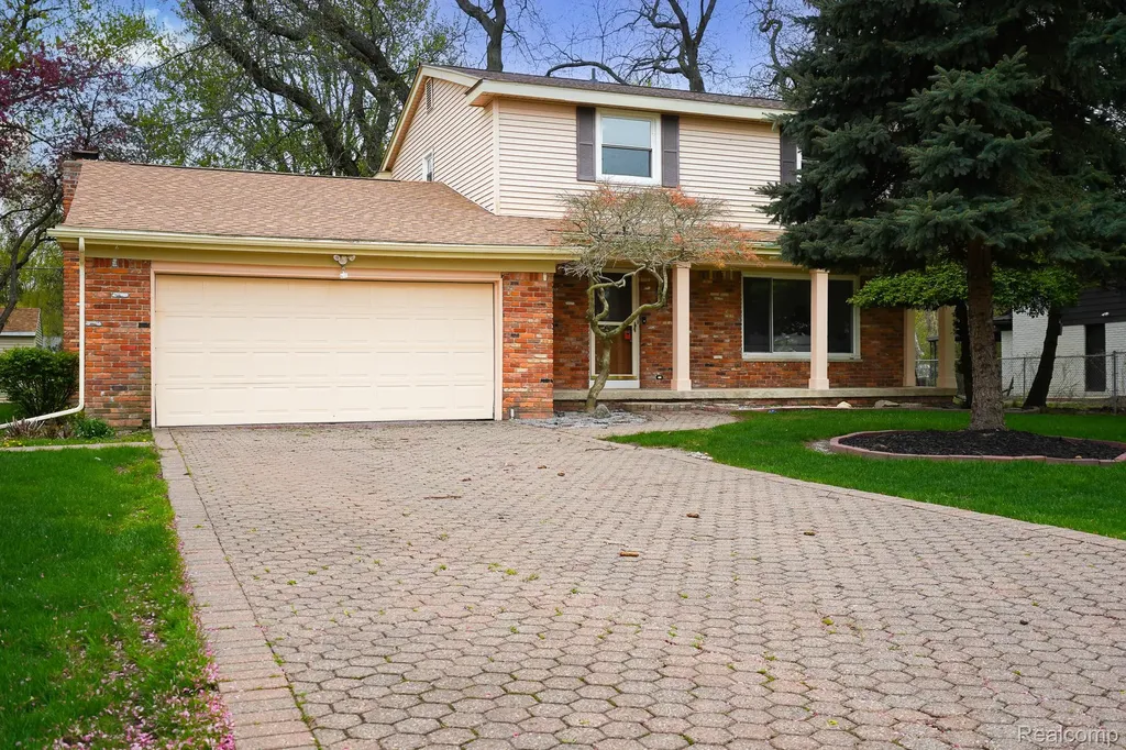 4156 Mccandlish Road Grand Blanc Charter Township MI 48439