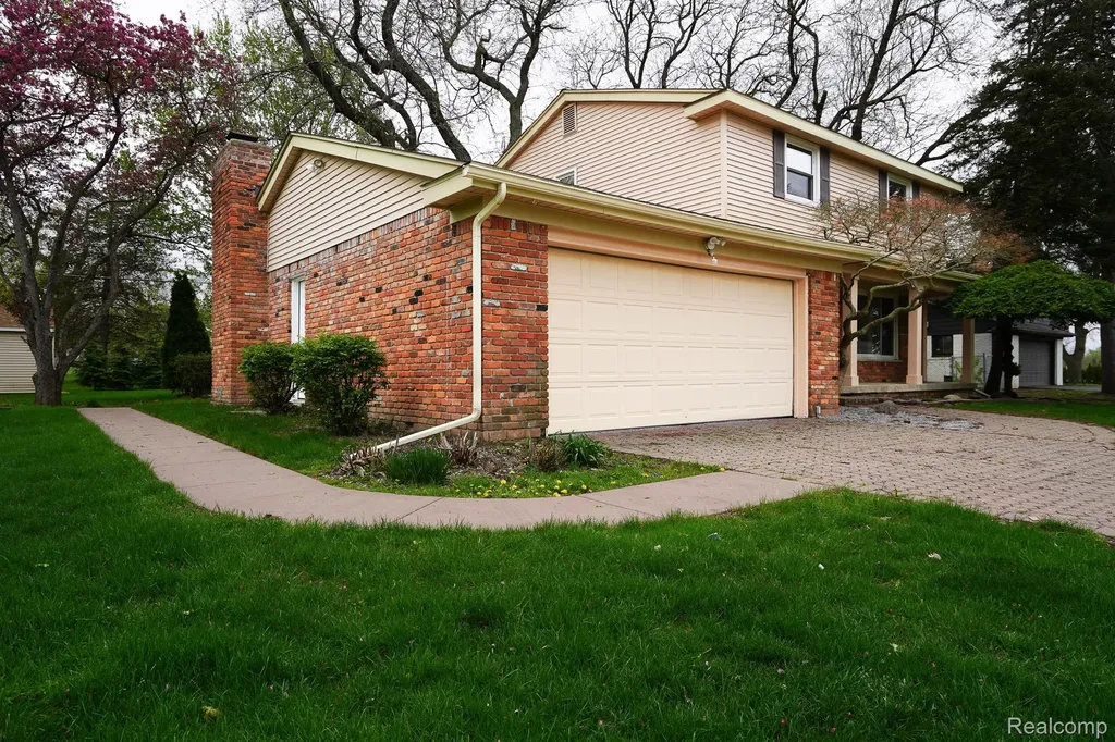 4156 Mccandlish Road Grand Blanc Charter Township MI 48439