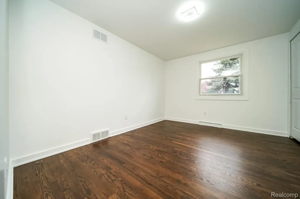 4156 Mccandlish Road Grand Blanc Charter Township MI 48439