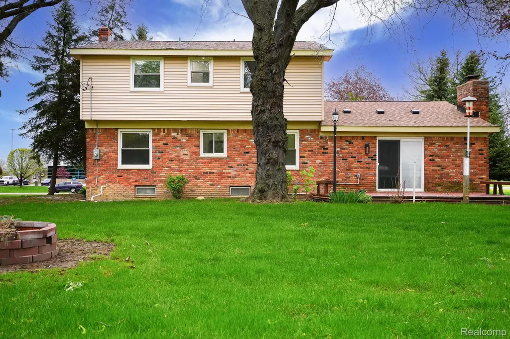 4156 Mccandlish Road Grand Blanc Charter Township MI 48439