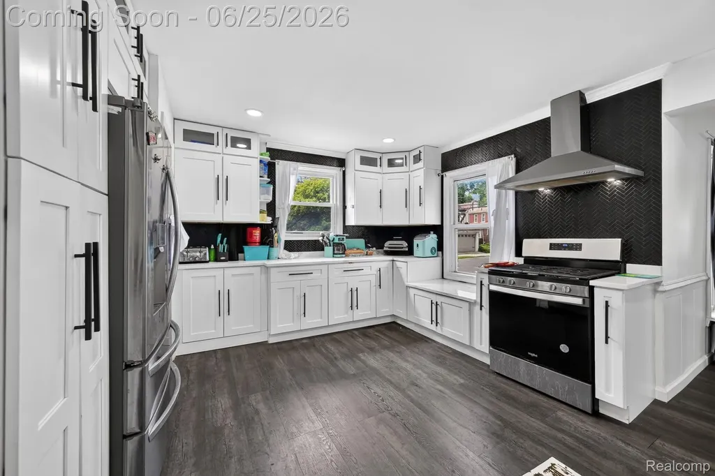 20101 Briarcliff Road Detroit City MI 48221
