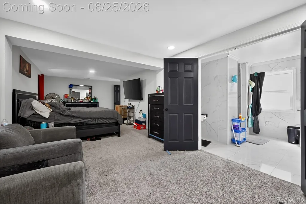 20101 Briarcliff Road Detroit City MI 48221
