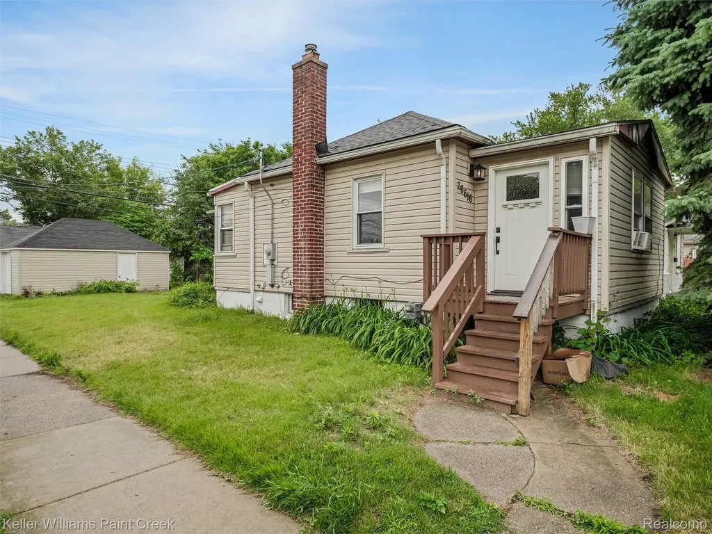 26616 Hampden Street Madison Heights City MI 48071