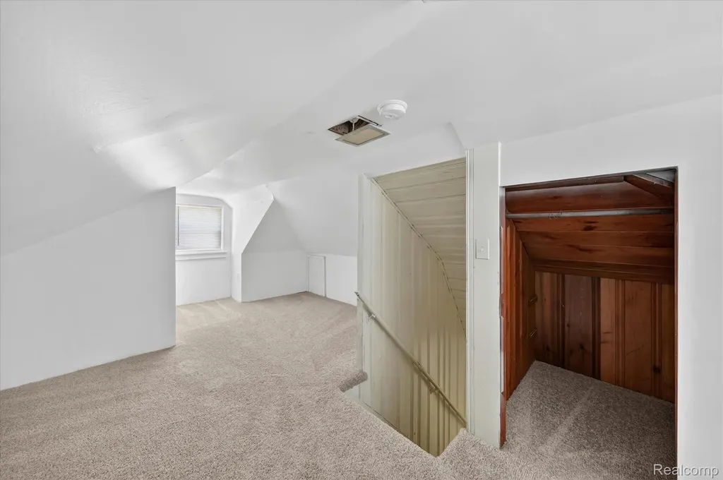 24827 Puritan Redford Charter Township MI 48239