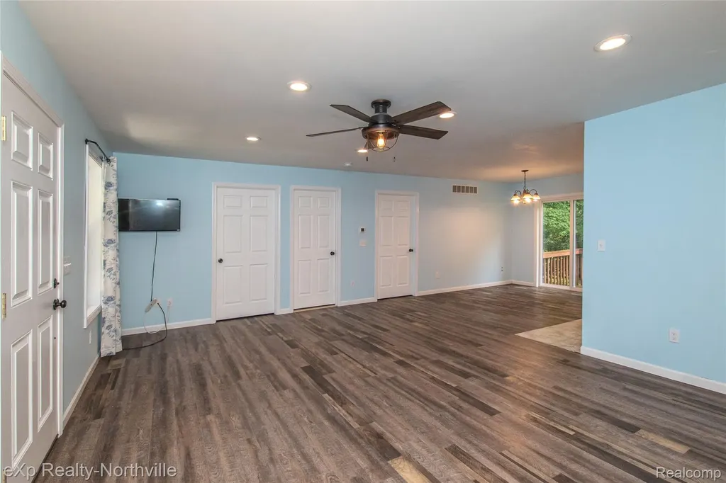 1765 Parker Road Holly Township MI 48442