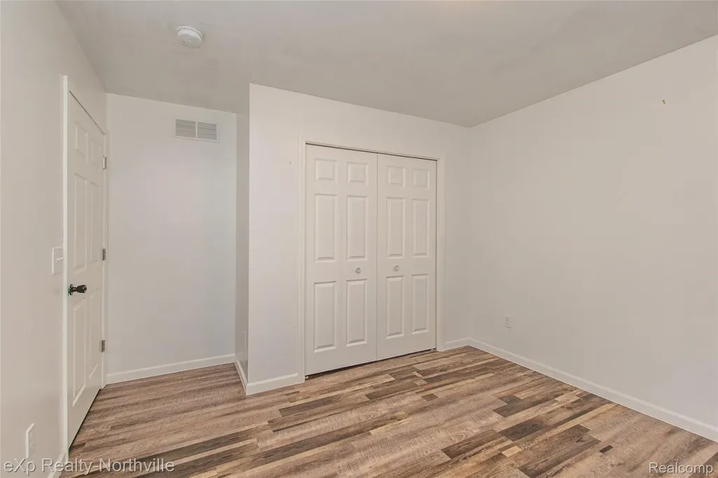 1765 Parker Road Holly Township MI 48442