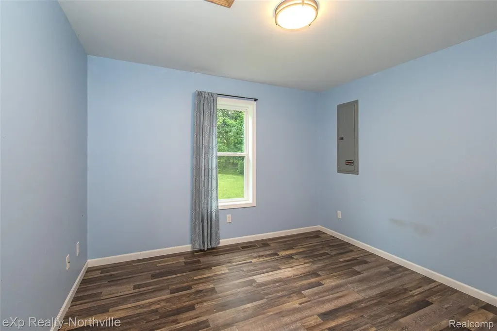 1765 Parker Road Holly Township MI 48442