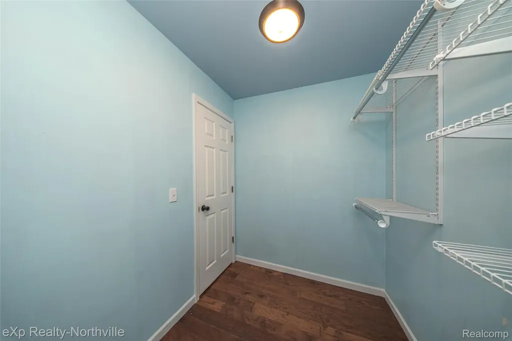 1765 Parker Road Holly Township MI 48442