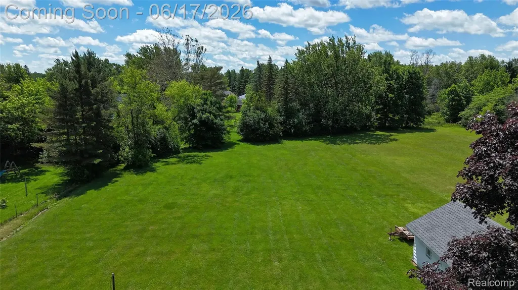 3174 Mcgregor Street Grand Blanc Charter Township MI 48439