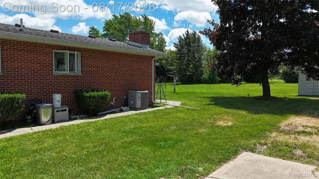 3174 Mcgregor Street Grand Blanc Charter Township MI 48439