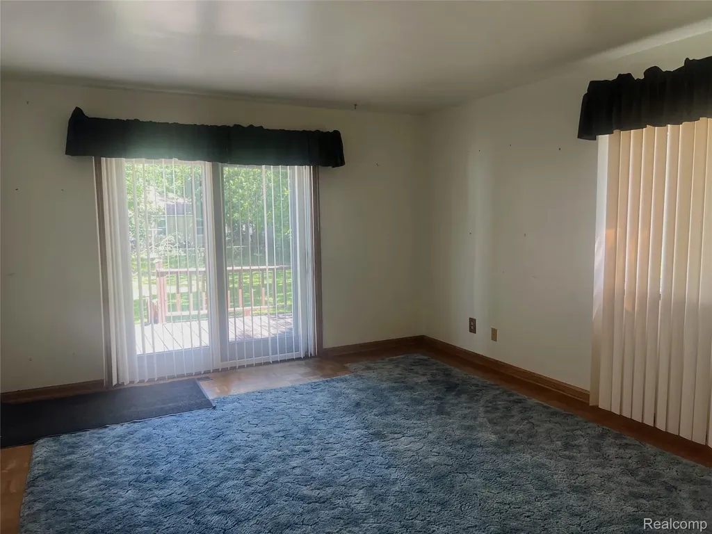 3918 Whitney Avenue Flint City MI 48532