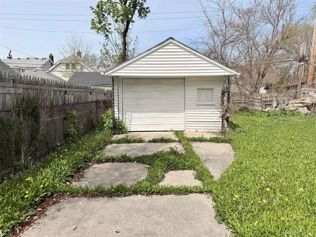 14819 Tacoma Street Detroit City MI 48205