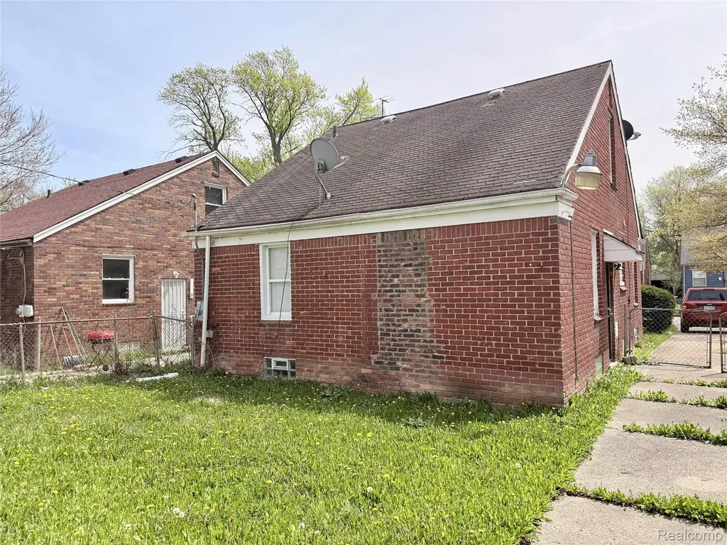 14819 Tacoma Street Detroit City MI 48205
