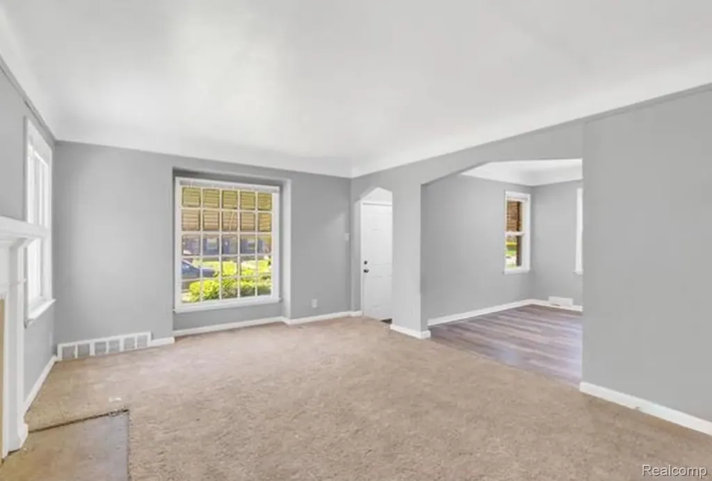 14819 Tacoma Street Detroit City MI 48205