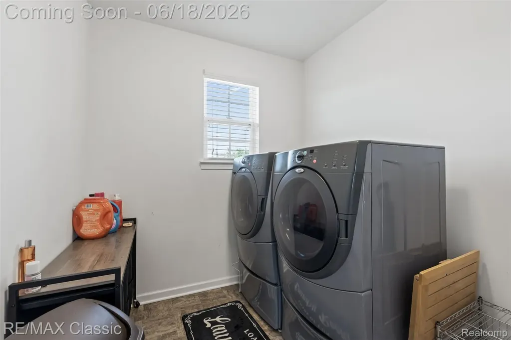 10884 Bouldercrest Drive Green Oak Township MI 48178
